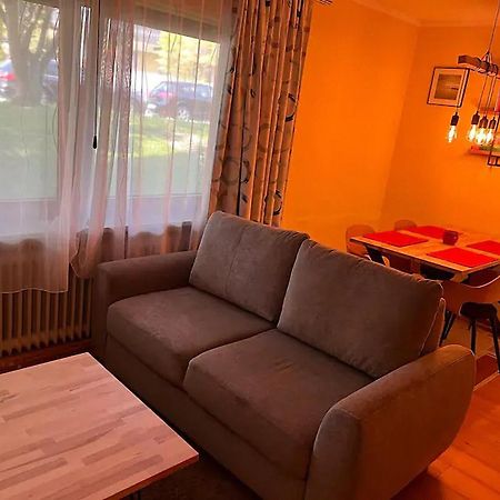 Schnuckeliges Appartement In פרין אם קימזה מראה חיצוני תמונה