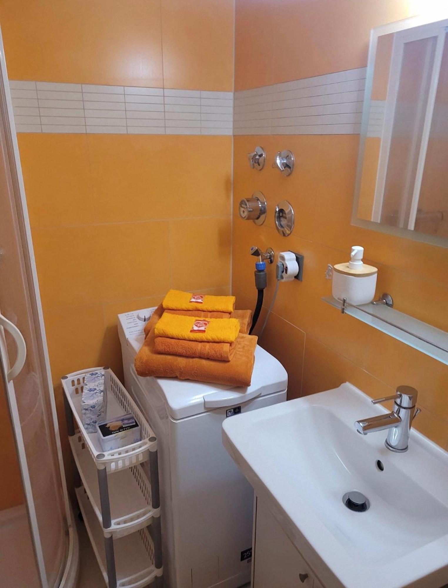 Schnuckeliges Appartement In פרין אם קימזה מראה חיצוני תמונה